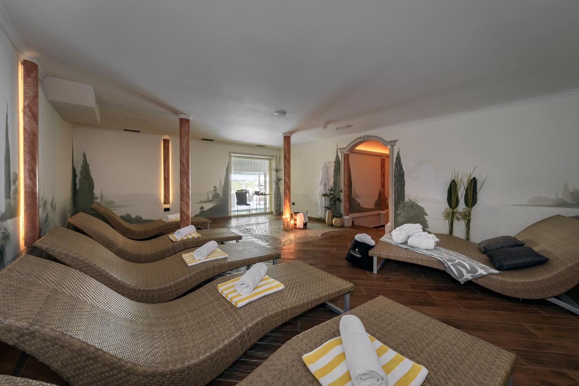 Hotel Sunnwies Шена Екстер'єр фото